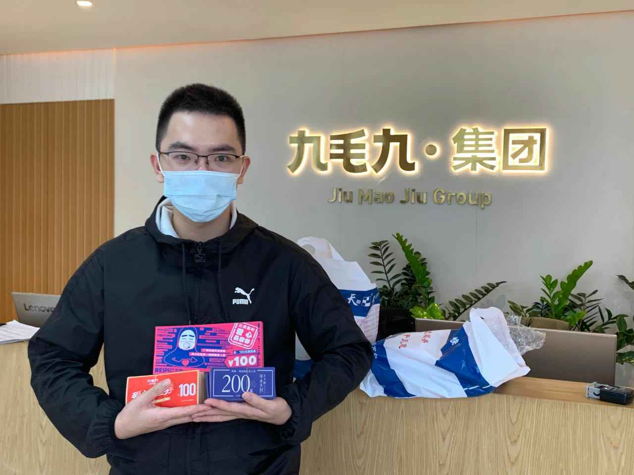 致敬英雄 · 暖爱广州 | 问鼎网页版登录入口-问鼎(中国)在行动